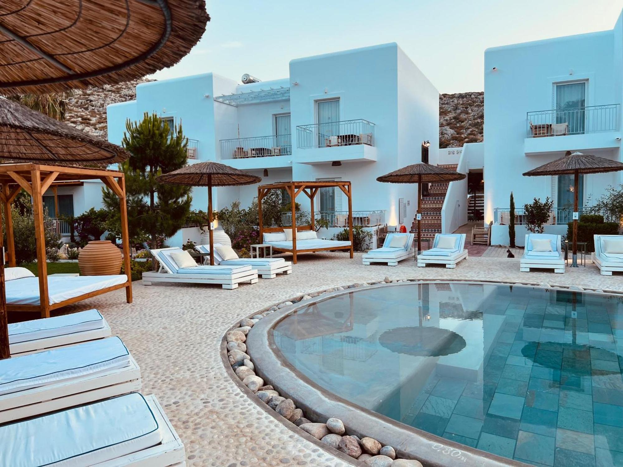 Caesars Gardens Hotel & Spa - Adults Only ลินดอส ภายนอก รูปภาพ