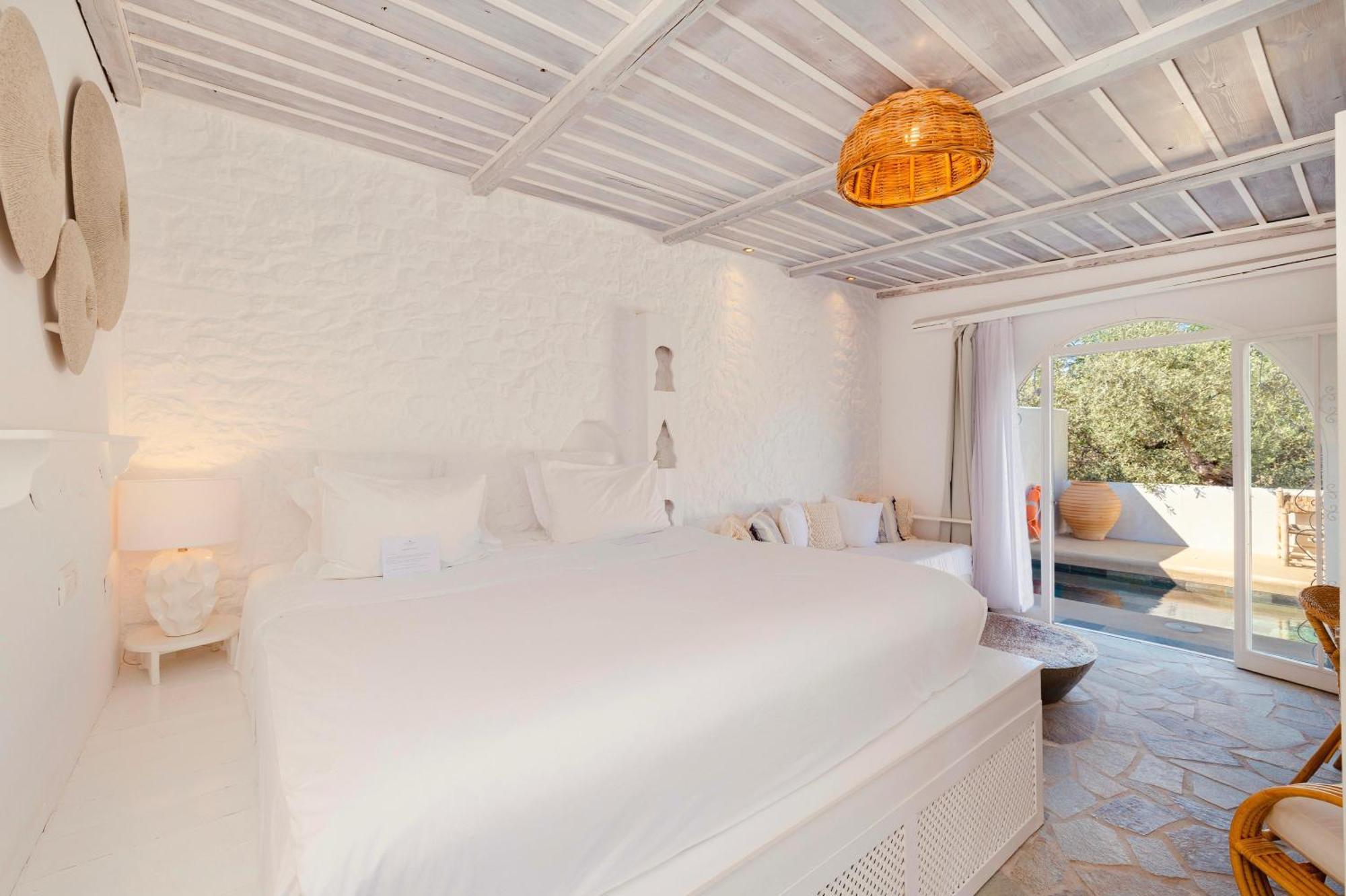Caesars Gardens Hotel & Spa - Adults Only ลินดอส ภายนอก รูปภาพ