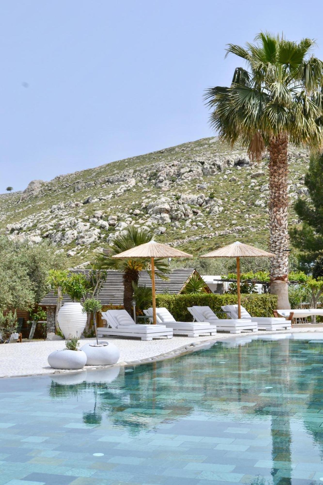 Caesars Gardens Hotel & Spa - Adults Only ลินดอส ภายนอก รูปภาพ