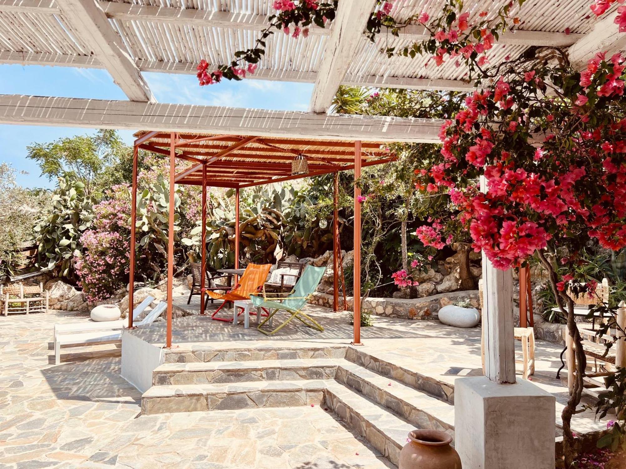 Caesars Gardens Hotel & Spa - Adults Only ลินดอส ภายนอก รูปภาพ